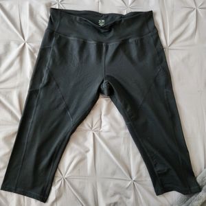 Champion | Women's Capri Leggings | Black | XXL